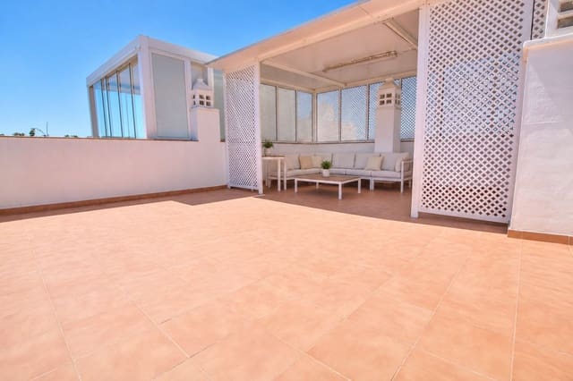 1 sypialnia Penthouse na sprzedaż w La Cala de Mijas, Mijas z garażem - 350 000 € (Ref: 9838694)