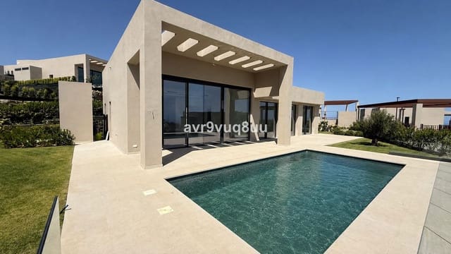 3 bedroom Villa for sale in Benahavís with pool garage - € 1,975,000 (Ref: 9843775)