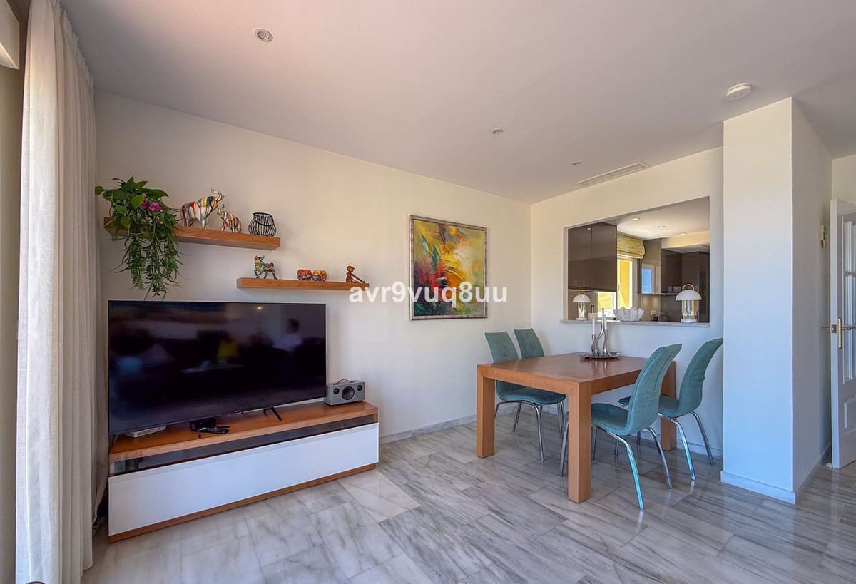 2 chambre Penthouse à vendre à La Cala de Mijas avec piscine garage - 1 250 000 € (Ref: 9844411)