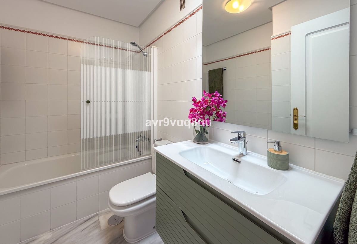 2 chambre Penthouse à vendre à La Cala de Mijas avec piscine garage - 1 250 000 € (Ref: 9844411)