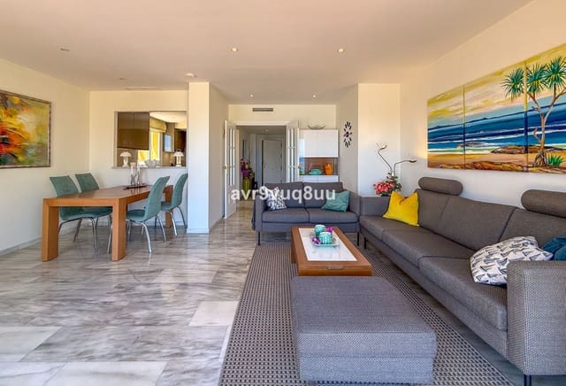 2 chambre Penthouse à vendre à La Cala de Mijas, Mijas avec piscine garage - 1 250 000 € (Ref: 9844411)