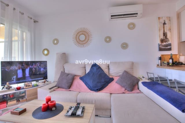 Studio for sale in Elviria, Marbella with pool garage - € 375,000 (Ref: 9849760)