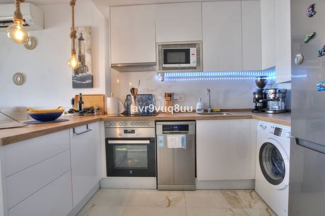Studio for sale in Elviria, Marbella with pool garage - € 375,000 (Ref: 9849760)