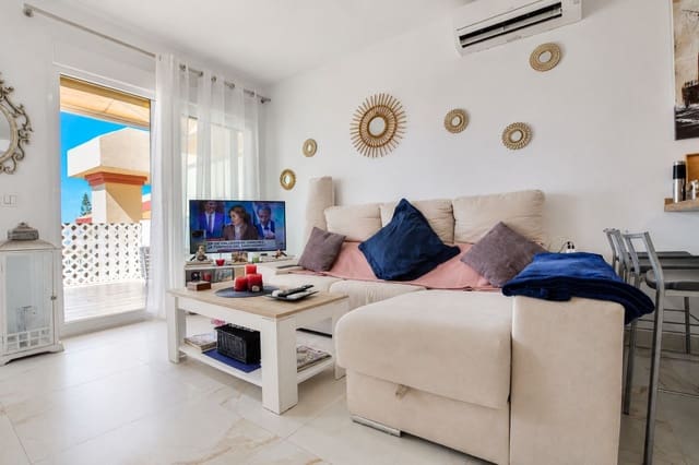Studio till salu i Elviria, Marbella med pool garage - 375 000 € (Ref: 9849760)