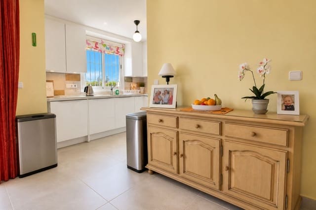 2 sypialnia Dom na sprzedaż w Mijas Costa, Mijas z basenem garażem - 349 950 € (Ref: 9858698)