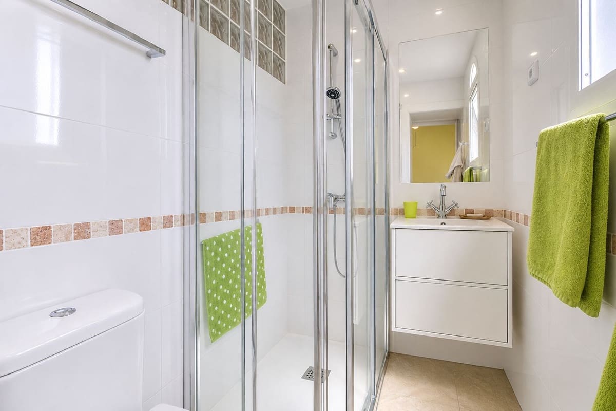 2 soveværelse Byhus til salg i Mijas Costa med swimmingpool garage - € 349.950 (Ref: 9858698)