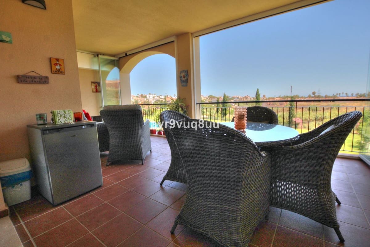 2 bedroom Apartment for sale in El Faro with pool garage - € 395,000 (Ref: 9858881)