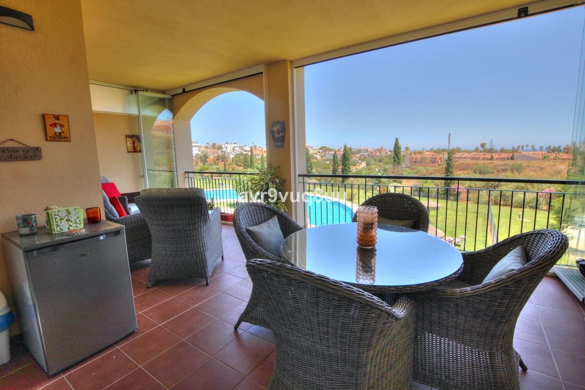 2 bedroom Apartment for sale in El Faro with pool garage - € 395,000 (Ref: 9858881)