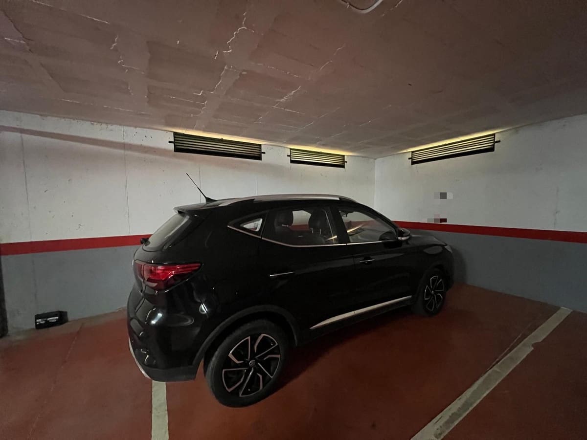 2 soverom Leilighet til salgs i El Faro med svømmebasseng garasje - € 395 000 (Ref: 9858881)