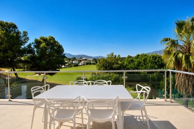 5 soverom Villa til salgs i La Cala Golf, Mijas med svømmebasseng garasje - € 1 100 000 (Ref: 9877143)