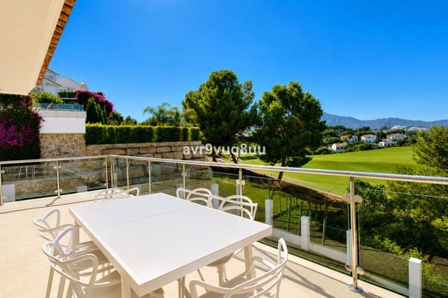 5 chambre Villa/Maison à vendre à La Cala Golf, Mijas avec piscine garage - 1 100 000 € (Ref: 9877143)