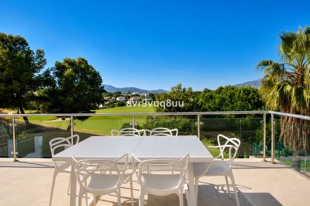 5 chambre Villa/Maison à vendre à La Cala Golf, Mijas avec piscine garage - 1 100 000 € (Ref: 9877143)