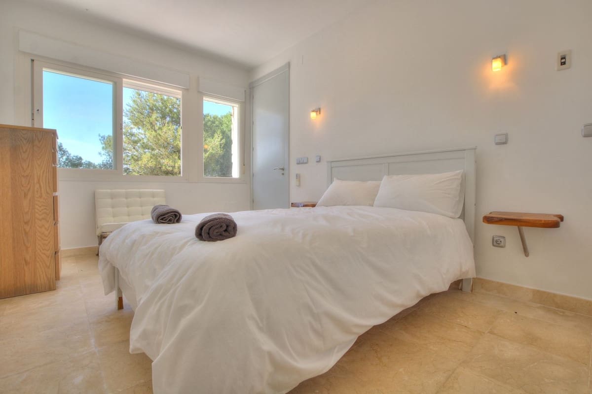 5 chambre Villa/Maison à vendre à La Cala Golf avec piscine garage - 1 100 000 € (Ref: 9877143)