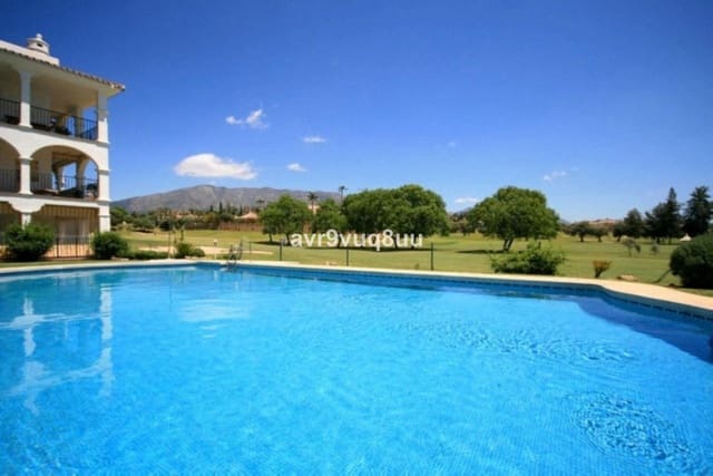2 bedroom Penthouse for sale in Mijas Golf, Mijas with pool garage - € 319,000 (Ref: 9879557)