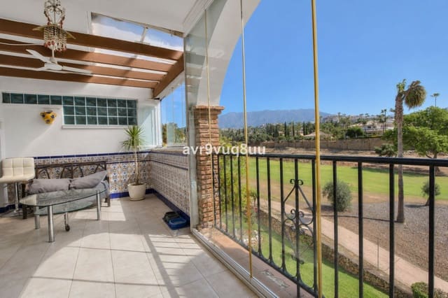 2 bedroom Penthouse for sale in Mijas Golf, Mijas with pool garage - € 319,000 (Ref: 9879557)