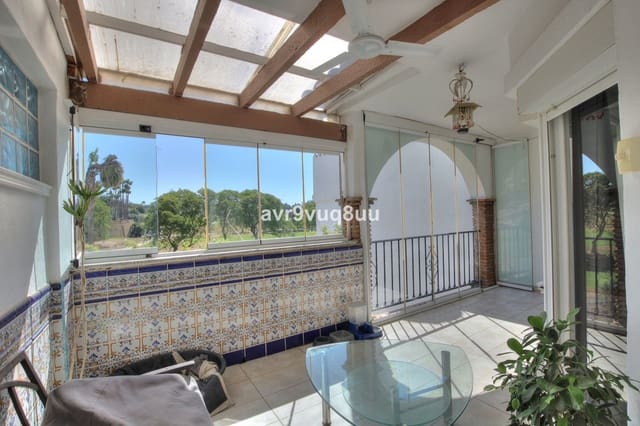 2 bedroom Penthouse for sale in Mijas Golf, Mijas with pool garage - € 319,000 (Ref: 9879557)