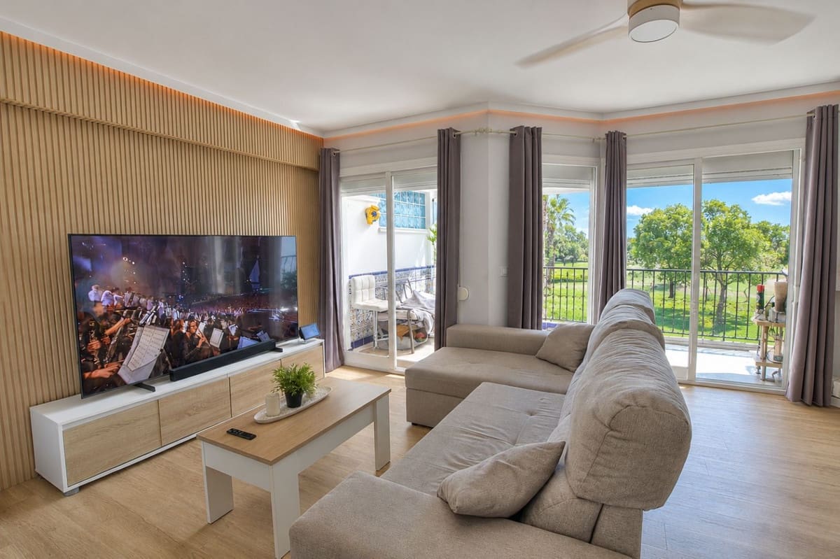 2 bedroom Penthouse for sale in Mijas Golf with pool garage - € 319,000 (Ref: 9879557)