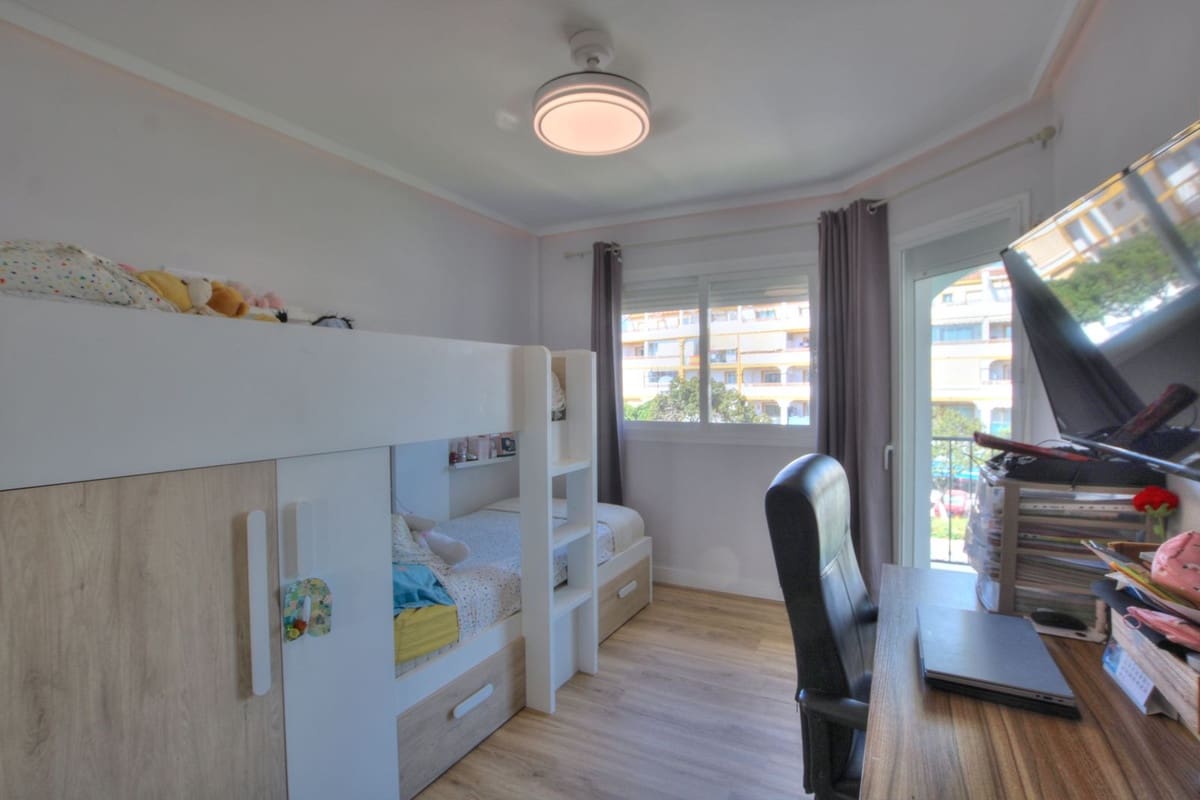 2 bedroom Penthouse for sale in Mijas Golf with pool garage - € 319,000 (Ref: 9879557)