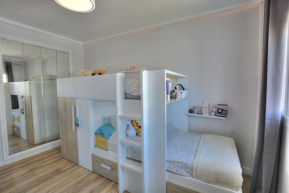2 bedroom Penthouse for sale in Mijas Golf with pool garage - € 319,000 (Ref: 9879557)