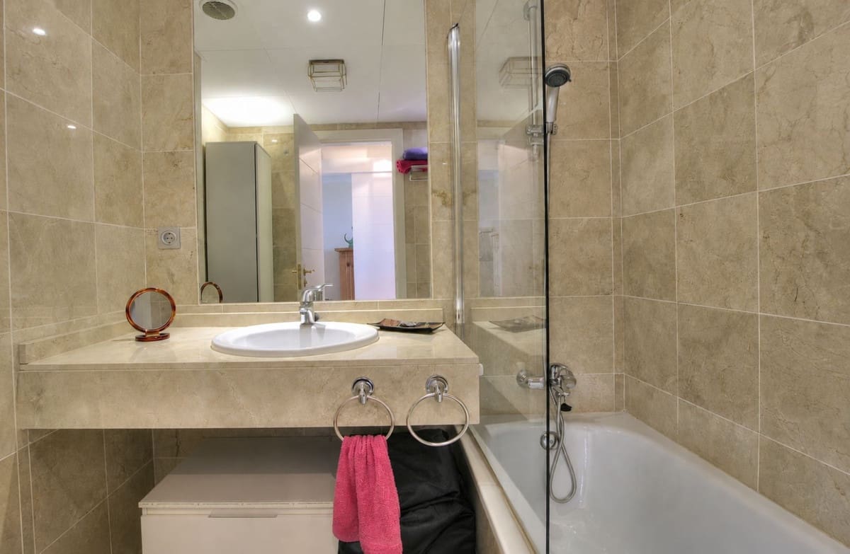 2 sypialnia Apartament na sprzedaż w La Cala de Mijas z basenem garażem - 385 000 € (Ref: 9889377)