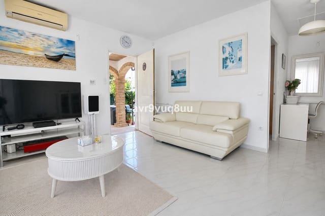 2 soverom Villa til salgs i El Faro, Mijas med svømmebasseng garasje - € 415 000 (Ref: 9928496)