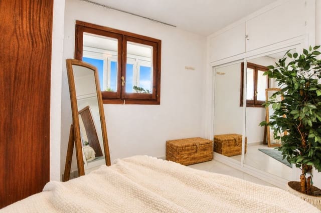 1 soverom Penthouse til salgs i La Cala de Mijas, Mijas med svømmebasseng garasje - € 235 000 (Ref: 9958759)