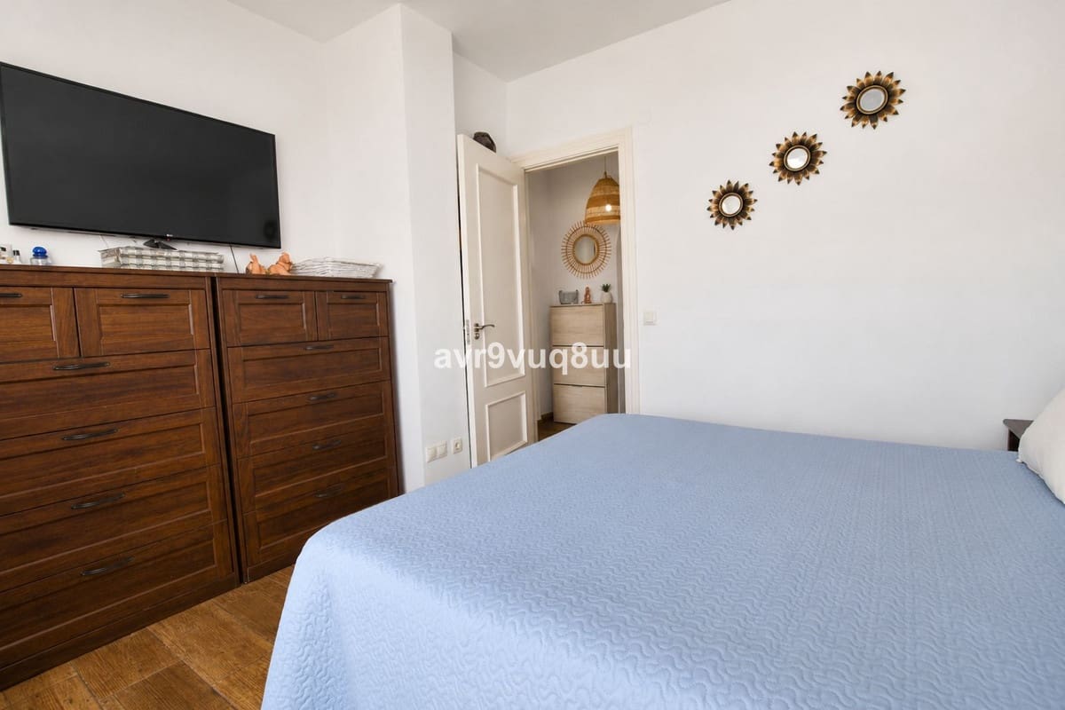 Ático de 3 habitaciones en Fuengirola en venta - 325.000 € (Ref: 9978038)