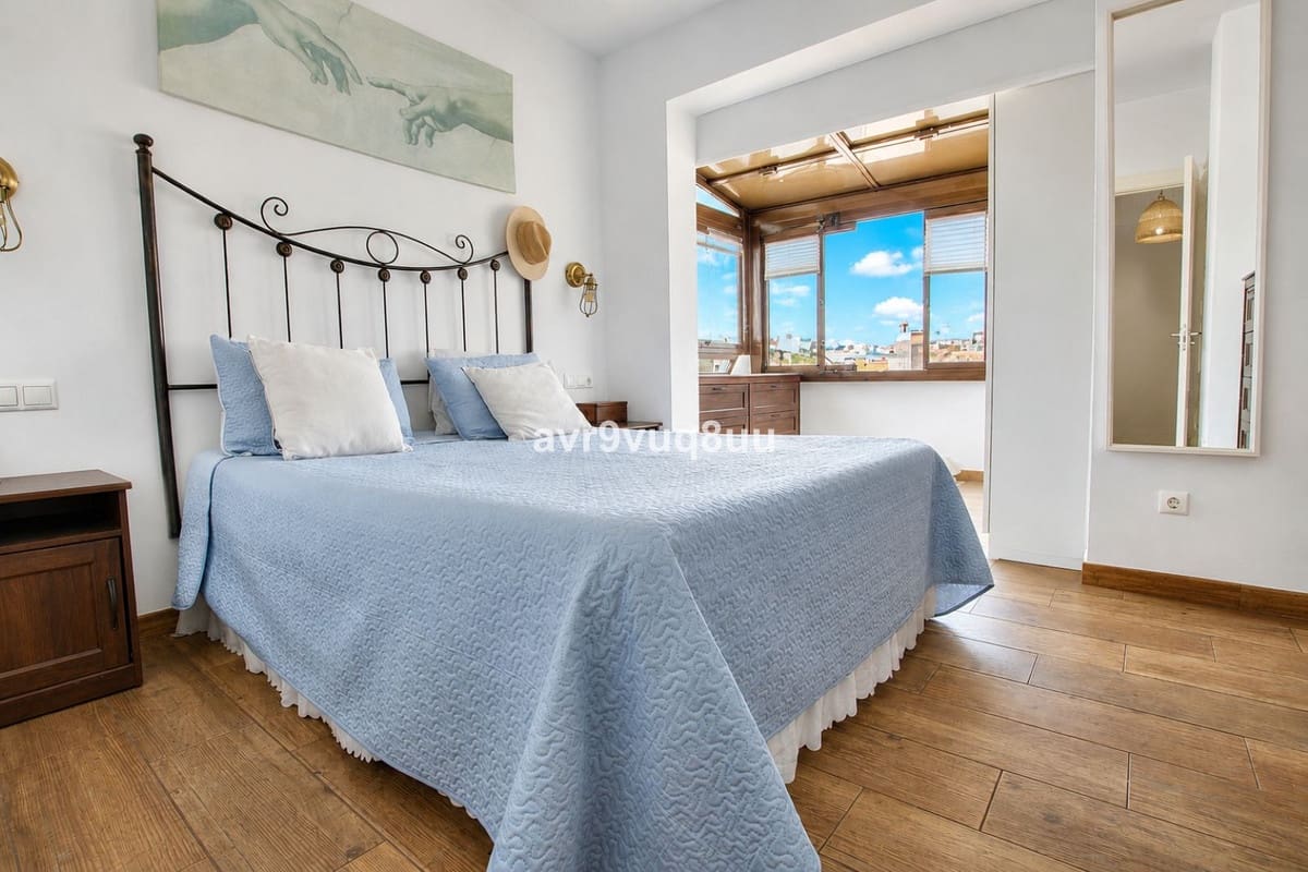 Ático de 3 habitaciones en Fuengirola en venta - 325.000 € (Ref: 9978038)