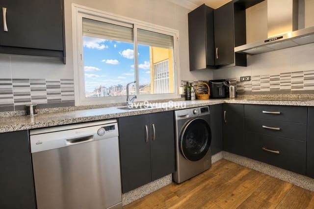 3 sovrum Takvåning till salu i Fuengirola - 299 950 € (Ref: 9978038)