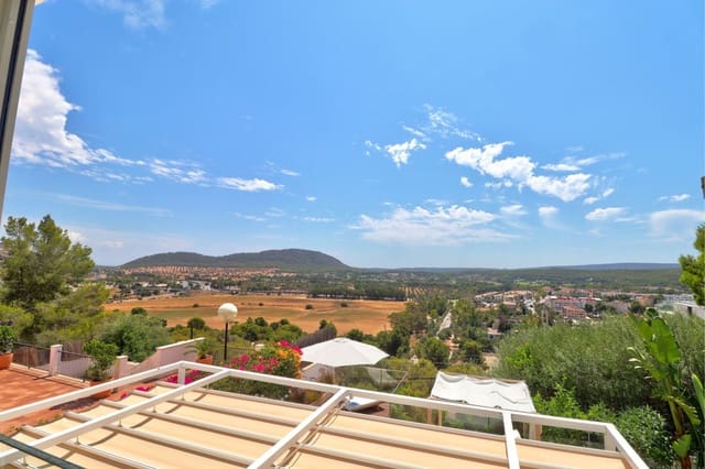 3 chambre Appartement à vendre à Costa de la Calma, Calvià avec piscine garage - 1 100 000 € (Ref: 10004697)