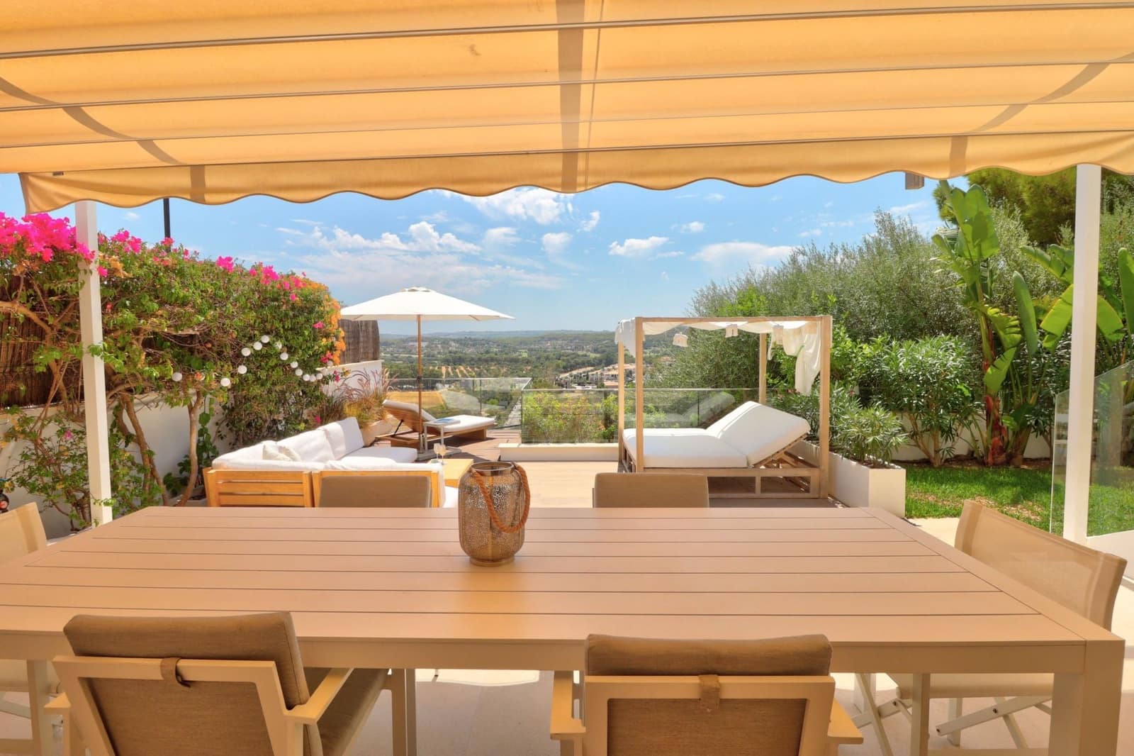 Apartamento de 3 habitaciones en Costa de la Calma en venta con piscina garaje - 1.100.000 € (Ref: 10004697)