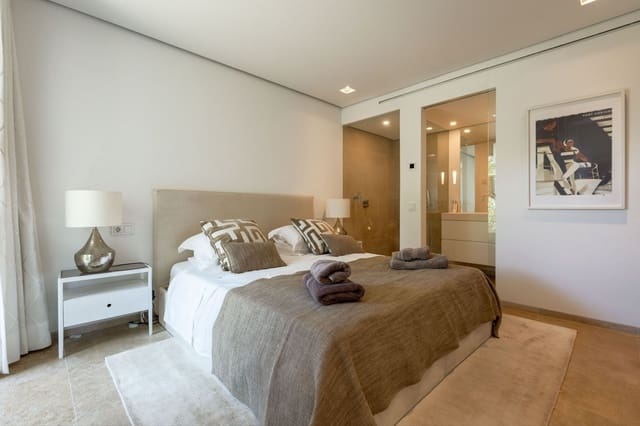 2 quarto Apartamento para venda em Portals Nous, Calvià com piscina garagem - 2 500 000 € (Ref: 10024984)