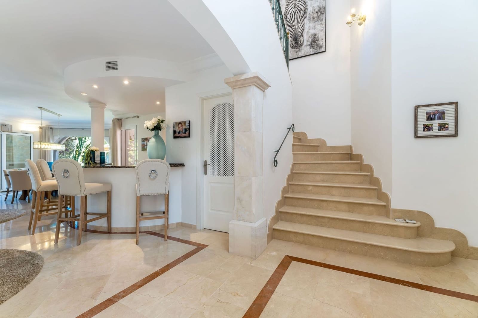 4 sypialnia Willa na sprzedaż w Santa Ponsa z basenem garażem - 3 950 000 € (Ref: 10029902)
