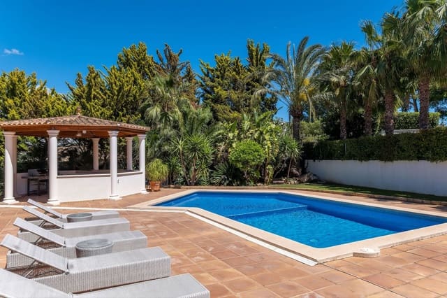 4 bedroom Villa for sale in Santa Ponsa, Calvià with pool garage - € 3,950,000 (Ref: 10029902)