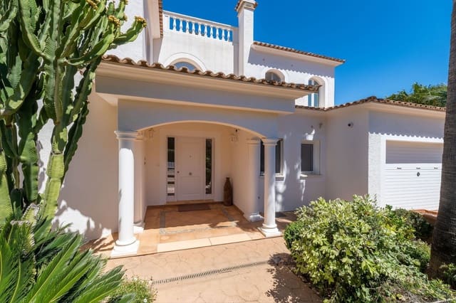 4 bedroom Villa for sale in Santa Ponsa, Calvià with pool garage - € 3,950,000 (Ref: 10029902)