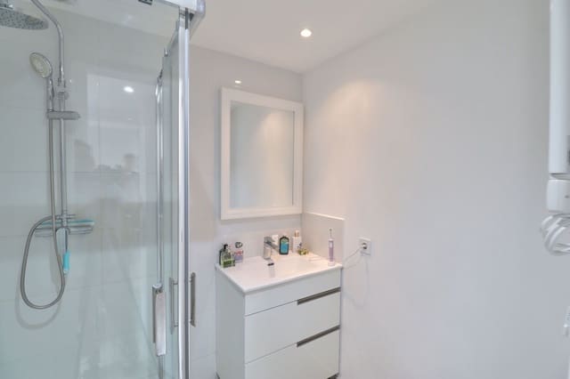 2 chambre Appartement à vendre à Santa Ponsa, Calvià avec garage - 495 000 € (Ref: 10031147)