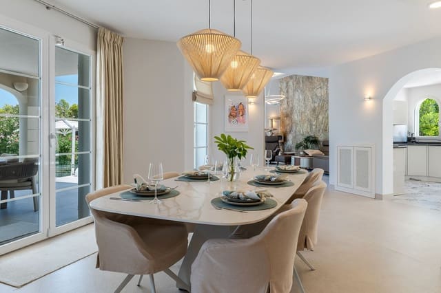 4 makuuhuone Huvila myytävänä paikassa Santa Ponsa, Calvià mukana uima-altaan 
autotalli - 3 300 000 € (Ref: 10035946)