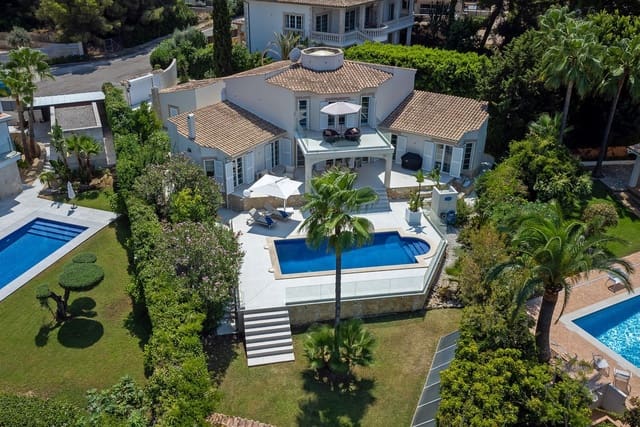 4 makuuhuone Huvila myytävänä paikassa Santa Ponsa, Calvià mukana uima-altaan 
autotalli - 3 300 000 € (Ref: 10035946)