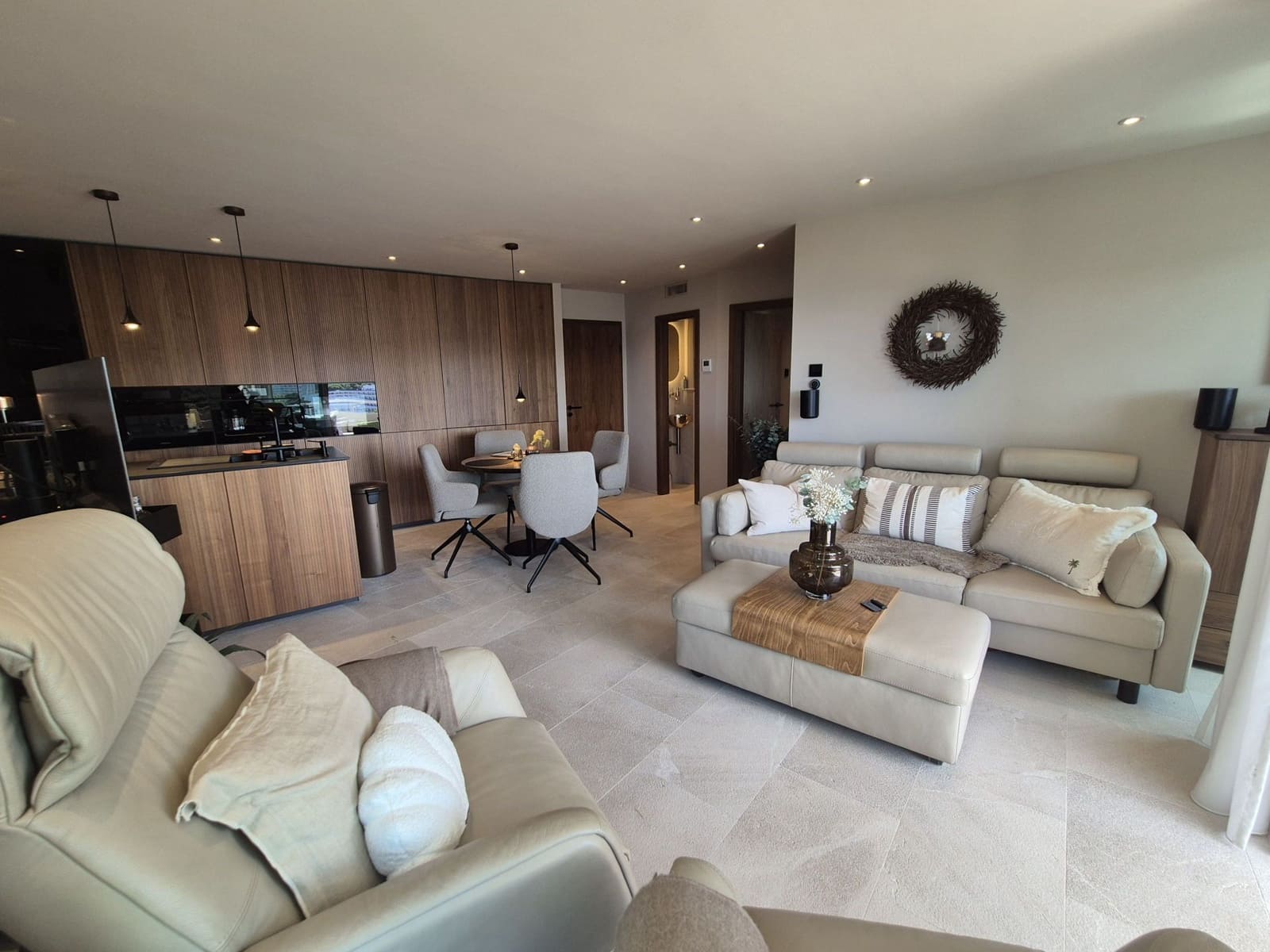 1 slaapkamer Appartement te koop in Peguera / Paguera met zwembad garage - € 825.000 (Ref: 10044058)