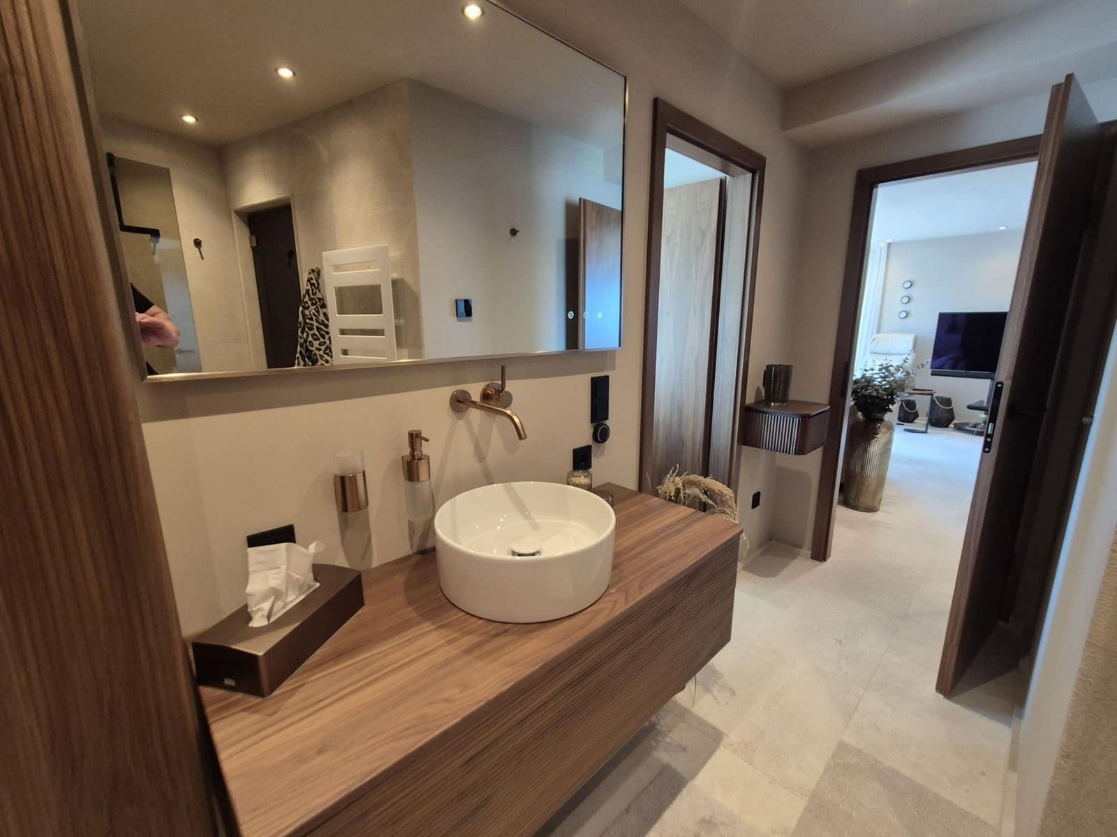 1 bedroom Apartment for sale in Peguera / Paguera with pool garage - € 825,000 (Ref: 10044058)