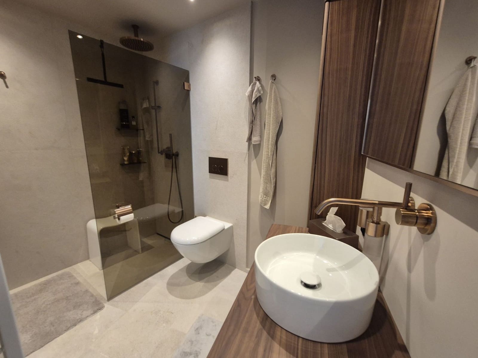 1 bedroom Apartment for sale in Peguera / Paguera with pool garage - € 825,000 (Ref: 10044058)
