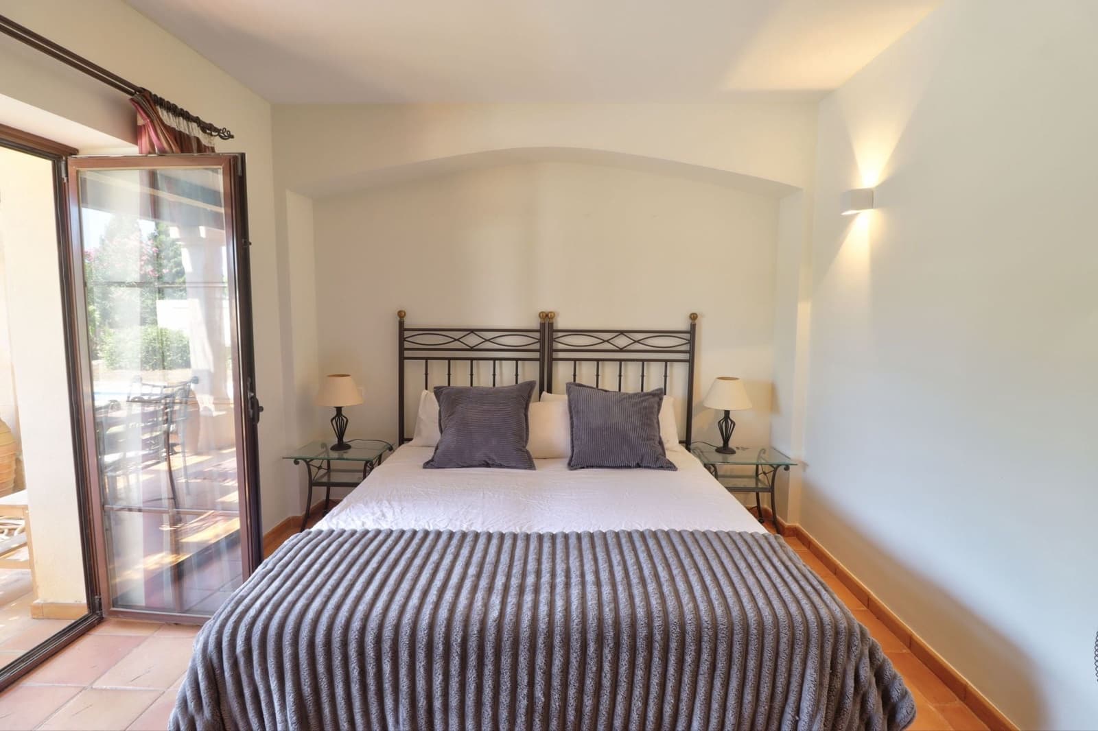 Chalet de 3 habitaciones en Santa Ponsa en venta con piscina garaje - 1.550.000 € (Ref: 10066965)