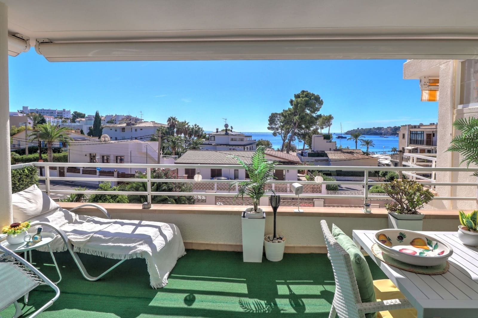 3 soveværelse Lejlighed til salg i Palmanova med swimmingpool garage - € 1.150.000 (Ref: 10097433)