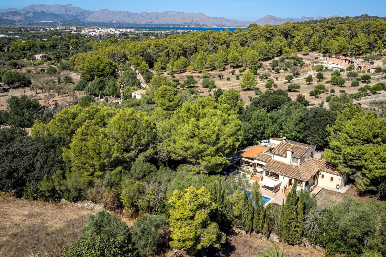 4 soverom Villa til salgs i Alcudia med svømmebasseng garasje - € 1 200 000 (Ref: 10113479)