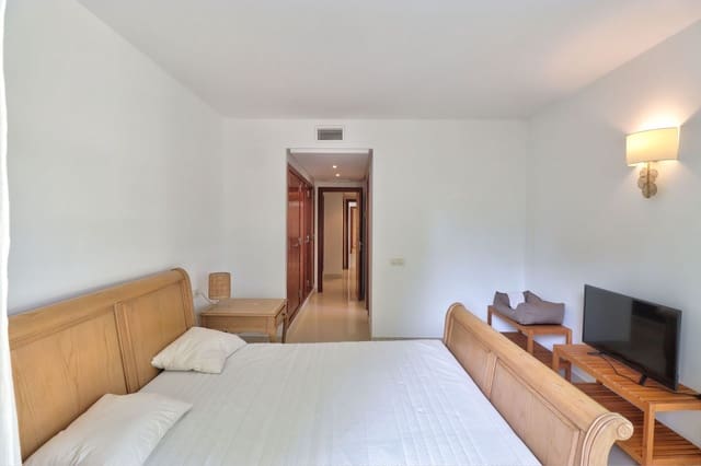 2 sypialnia Apartament na sprzedaż w Sol de Mallorca, Calvià z basenem garażem - 745 000 € (Ref: 10118651)