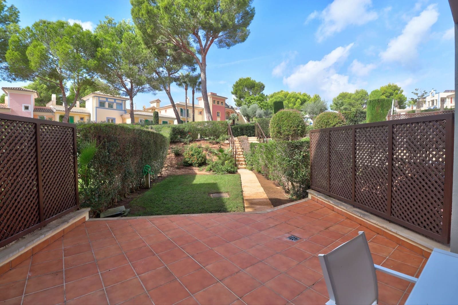 2 sovrum Lägenhet till salu i Santa Ponsa med pool - 695 000 € (Ref: 10118652)