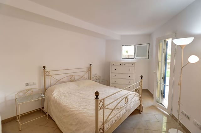 2 sovrum Lägenhet till salu i Santa Ponsa, Calvià med pool - 695 000 € (Ref: 10118652)