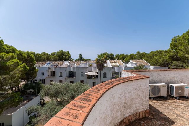 3 makuuhuone Huoneisto myytävänä paikassa Sol de Mallorca, Calvià mukana uima-altaan 
autotalli - 620 000 € (Ref: 10125109)