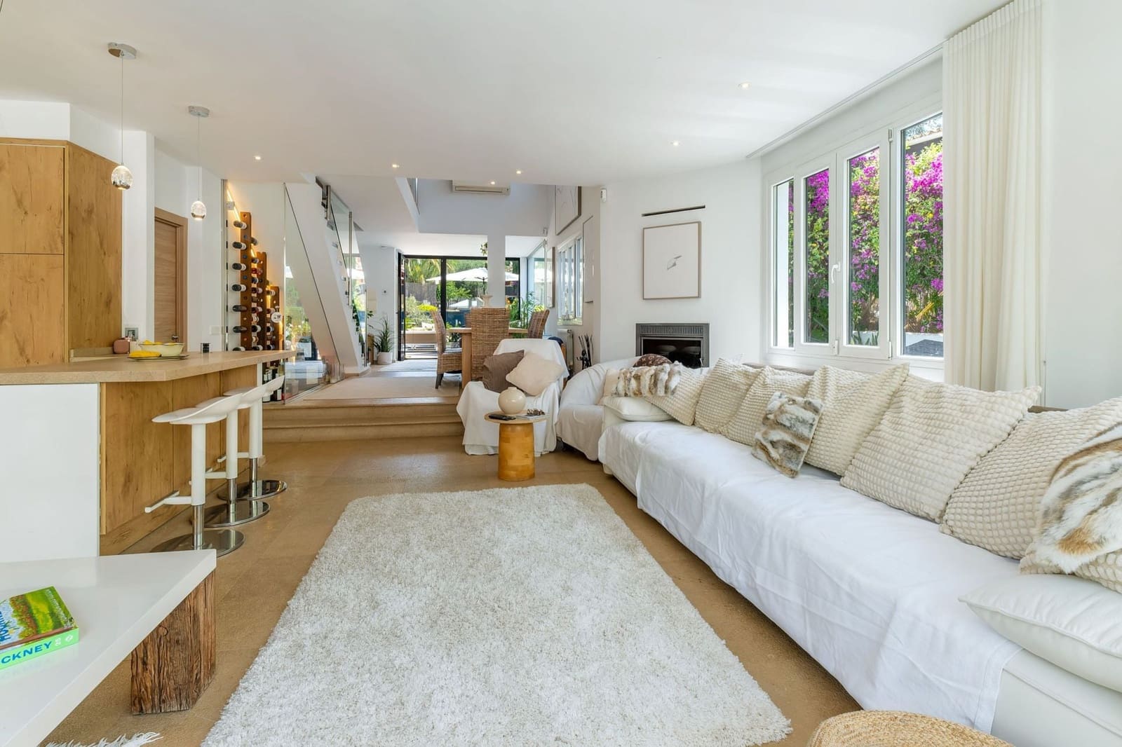 4 bedroom Villa for sale in Santa Ponsa with pool garage - € 2,295,000 (Ref: 10130591)