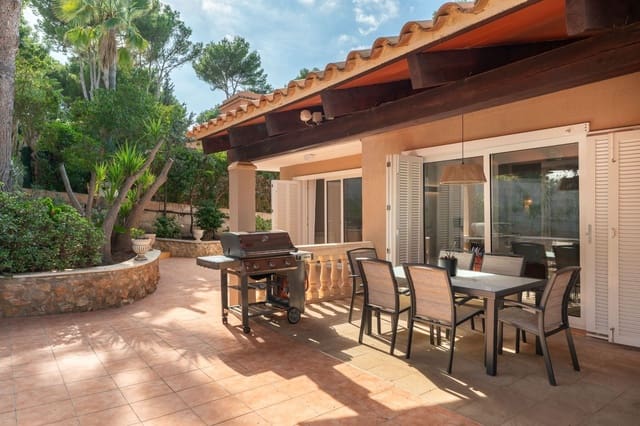6 soverom Villa til salgs i Santa Ponsa, Calvià med svømmebasseng garasje - € 2 200 000 (Ref: 10164003)